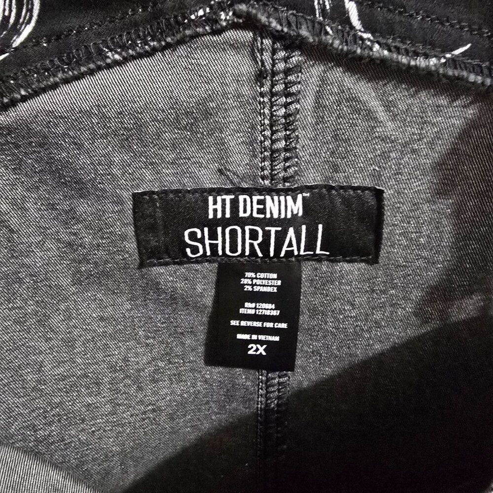 Hot Topic Plus Size Demin Short Overalls - Picture 2 of 3